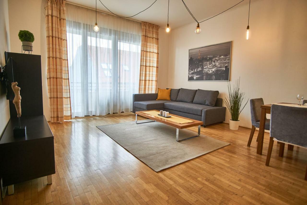 G1 Apartment - Boedapest Buitenkant foto