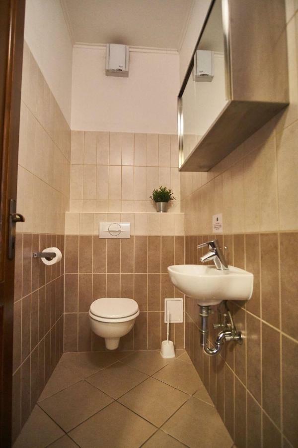 G1 Apartment - Boedapest Buitenkant foto